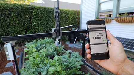 رباتی که غذای شما را در حیاط پشتی پرورش می دهد